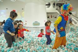 -MINI MARS KIDS CLUB亲子家庭中心(长宁天山店)