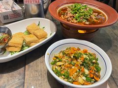 -阿财老铺·老蚌埠龙虾城(华夏总店)