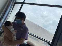 -秋歌护理·月嫂·育儿嫂(浦东医院店)