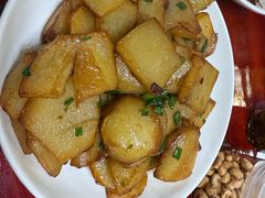 -芦茨金富饭庄·25年老字号·专做稻草鸡