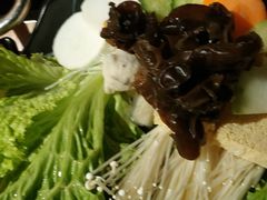 -呷哺呷哺(融创茂店)