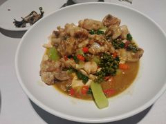 青花椒煮牛蛙-汤城小厨•粤菜•靓汤(苏州街店)