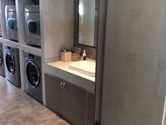 -榆林榆阳西路火车站亚朵酒店