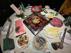 -二荆条·蜀鲜汇城市森林火锅
