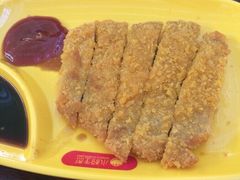 -小杨生煎(金山百联购物中心3楼店)