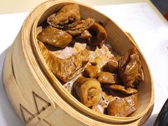辣卤肥肠-赞花婆鲜兔辣卤火锅