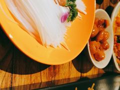 -老牌坊云南鱼豆花火锅(嵩山店)