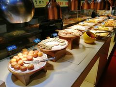 自助取餐区-蒙肥羊·酸汤潮牛·鲜牛肉火锅烤肉自助(岗顶店)