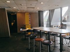 -麦当劳(国家体育场南路店)