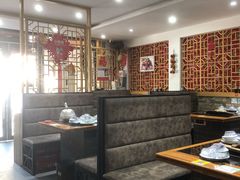 卡座-东北农家院·铁锅炖(莘庄店)