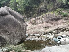 -鄣山大峡谷