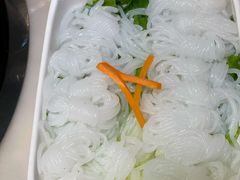 -左庭右院鲜牛肉火锅(浦江欢乐颂店)