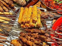 -老街烧烤大排档·地道湖北菜·龙虾馆(汉口火车站店)