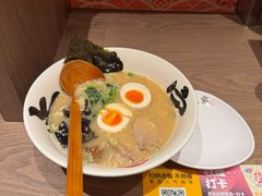-无敌家现熬骨汤拉面(颐堤港店)