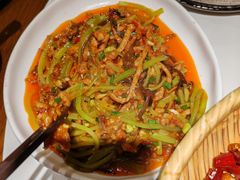 -万重锦·人文川菜馆(骡马市店)