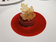 树莓蛋糕-Oyster Talks 四度蚝法餐厅