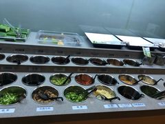 自助调料区-海底捞火锅(天津SM城市广场店)
