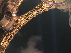 -影汇之星8字形摩天轮