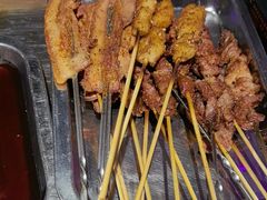 -马路牙子烧烤音乐酒馆(望京店)