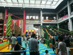 -蒙特利亲子乐园