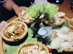 -菌彩云南野生菌火锅(万达广场店)