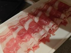 -海底捞火锅(新松江路生日主题店)