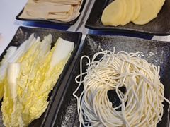-钳小柒·小龙虾蓝龙王烧烤夜宵(长寿路店)