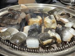 -围炉肉舍•炭烤活鳗•丹东海鲜烤肉(步行街店)