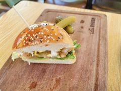 -Famous肥猫墨西哥音乐餐吧(五棵松华熙LIVE店)