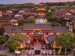 -茅山东方盐湖城景区