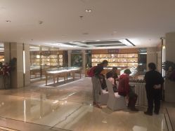 -北京七彩云南翡翠珠宝旗舰店(月坛店)
