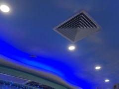 -迈豪国际酒店-百老汇旋转西餐厅