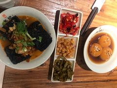 -湘人龙记老长沙米粉(鸟巢店)