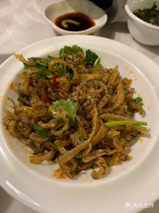 顺德公猪肚鸡(水围店)凉拌鱼皮图片