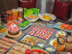 -张牌牌·东北烤肉小吃市集(金楠天街店)