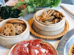 -卤校长重庆火锅(国兴店)