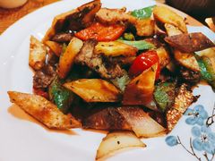 -西域阿里马新疆菜·清真(桂花路店)