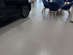 -上汽大众4S店(上海冠松店)