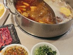 -宴全牛粤来越牛潮汕鲜牛肉火锅(海州万达广场店)