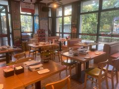 -华府九号海鲜烧烤大排档(龙域店)