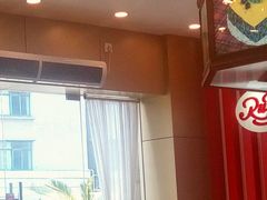 -红宝石·鲜奶小方·海派西点房(南丹店)