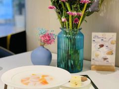 -燕庭·纯燕窝·甜品下午茶(南京西路店)