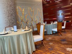 -湖影中餐厅·南京金茂威斯汀大酒店