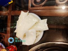 猪黄喉-九尺赵老四鲜鹅肠火锅