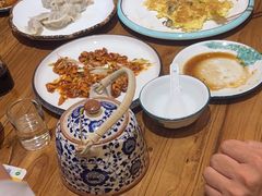-东来菜馆•手抓海鲜家常菜•海鲜锅贴(鸽子窝店)