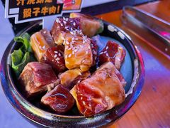 日式汁烧骰子牛肉-柳飘飘亚洲烤肉集合店(太古里店)