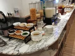 -上海尊茂酒店