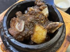 石锅牛仔骨-龙凤点心·饼家(松岗店)