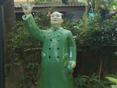 -莓园冰淇淋店