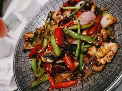 -香山湖家家宴(中山陵店)
